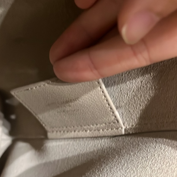 Authentic Saint Laurent toy shopper - Picture 12 of 16